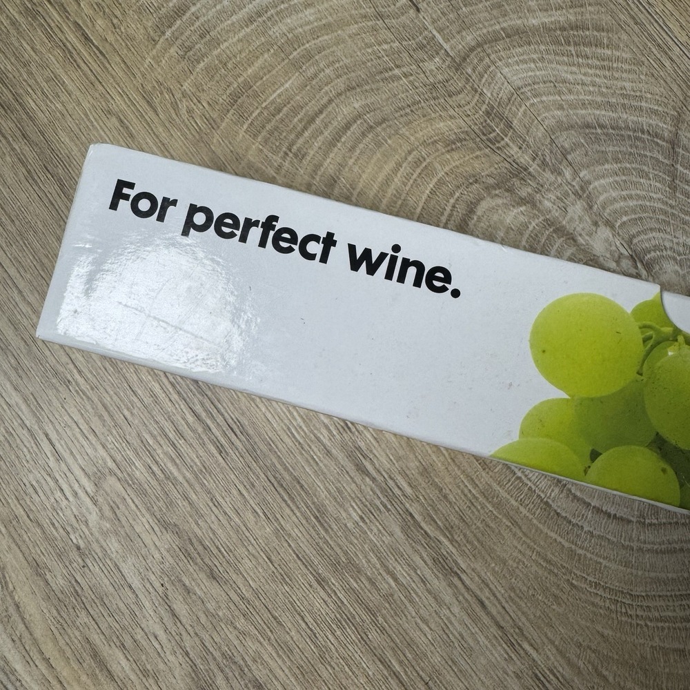 Corkcicle Wine Chiller Stick Freezable Reusable Bottle Cork Hostess Gift Party - Picture 5 of 9